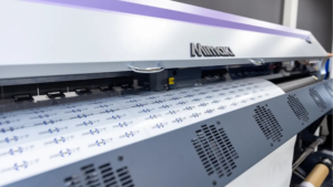 風に強い安全注意幕登場！！