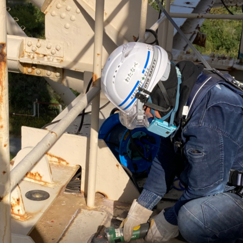 かっこいい 求人募集 instagram投稿 青 赤 紺 建設 正社員 (2)